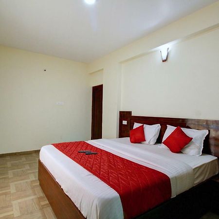 Pine Hill Suites Ooty Exteriör bild